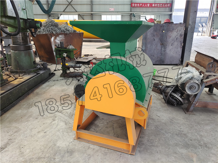 化肥尿素粉碎機(jī)